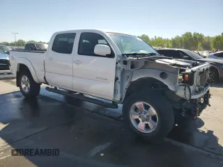 2006 Toyota Tacoma с VIN 5TEMU52N06Z179046, выставлен на аукционе Copart как лот 61205755 с пробегом 101 027 миль миль и Списание • Salvage title. История ставок и продаж доступна на DreamBid. Изображение 4.