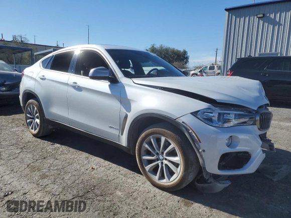 2019 BMW X6 sDrive35i z VIN 5UXKU0C55K0G92734, wystawiony jako Copart lot #81233084 z przebiegiem 60 365 mil mil oraz Szkoda całkowita • Salvage title. Historia ofert i sprzedaży dostępna na DreamBid. Obrazek 4.