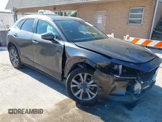 2023 Mazda CX-30 S Select z VIN 3MVDMBBM2PM537699, wystawiony jako IAAI lot #42342347 z przebiegiem 35 688 mil mil oraz . Historia ofert i sprzedaży dostępna na DreamBid. Obrazek 1.