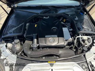 2018 Mercedes-Benz C 300 z VIN WDDWJ4KB3JF659952, wystawiony jako Copart lot #62150725 z przebiegiem 75 589 mil mil oraz Czysty tytuł • Clean title. Historia ofert i sprzedaży dostępna na DreamBid. Obrazek 7.