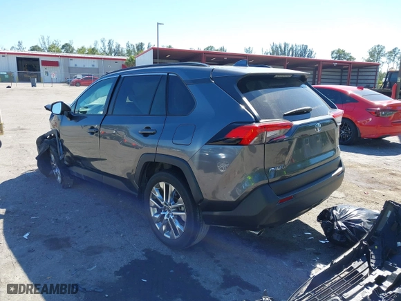 2021 Toyota RAV4 XLE Premium with VIN 2T3C1RFV5MC110773, listed as a IAAI auction lot 41863406 with 36,948 mi miles. Bid and sale history available at carsss.com. Image 3.