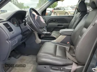 2007 Honda Pilot EX-L with VIN 2HKYF18507H528092, listed as a Copart auction lot 61456745 with 251,496 mi miles and Salvage title. Bid and sale history available at DreamBid. Image 7.