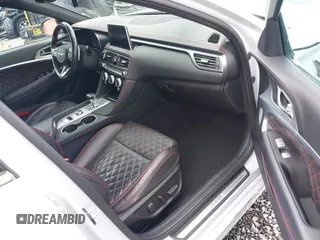 2019 Genesis G70 3.3T Advanced with VIN KMTG74LE6KU014118, listed as a IAAI auction lot 41752512 with 51,817 mi miles. Bid and sale history available at carsss.com. Image 5.