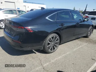 2024 Honda Accord Touring z VIN 1HGCY2F86RA010166, wystawiony jako Copart lot #54626525 z przebiegiem 43 472 mil mil oraz Szkoda całkowita • Salvage title. Historia ofert i sprzedaży dostępna na DreamBid. Obrazek 3.