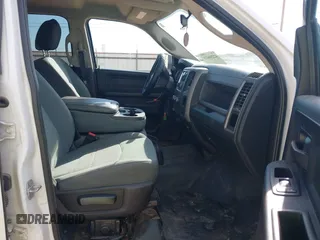 2017 Ram 2500 Tradesman с VIN 3C7WR5HJ5HG744455, выставлен на аукционе IAAI как лот 42216613 с пробегом 93 145 миль миль и . История ставок и продаж доступна на DreamBid. Изображение 5.