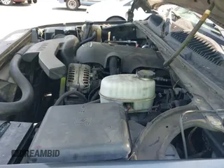 2005 Chevrolet Tahoe LS с VIN 1GNEC13T05R134963, выставлен на аукционе IAAI как лот 42708508 с пробегом 265 149 миль миль и . История ставок и продаж доступна на DreamBid. Изображение 22.