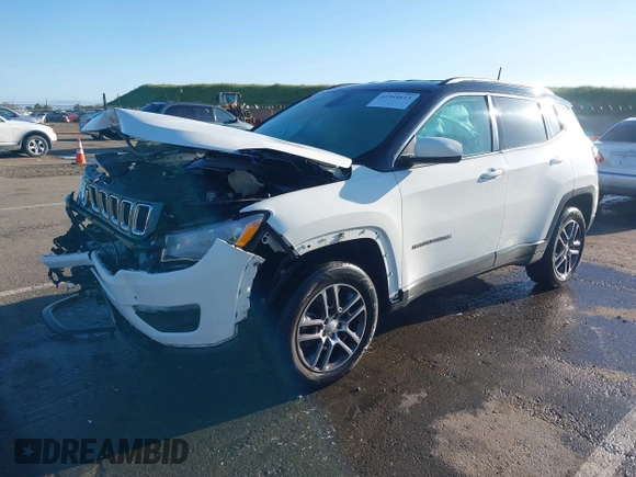 2018 Jeep Compass Latitude with VIN 3C4NJDBB5JT103587, listed as a IAAI auction lot 41944613 with 54,104 mi miles. Bid and sale history available at carsss.com. Image 17.