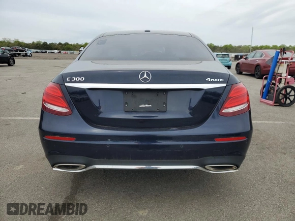 2017 Mercedes-Benz E 300 Luxury z VIN WDDZF4KB3HA076755, wystawiony jako Copart lot #56703125 z przebiegiem Nie podano mil oraz Czysty tytuł • Clean title. Historia ofert i sprzedaży dostępna na DreamBid. Obrazek 6.
