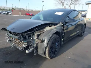 2023 Tesla Model 3 Performance z VIN 5YJ3E1EC3PF716085, wystawiony jako IAAI lot #41911684 z przebiegiem 45 184 mil mil oraz . Historia ofert i sprzedaży dostępna na DreamBid. Obrazek 20.