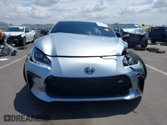 2023 Toyota 86 Premium with VIN JF1ZNBE15P9765366, listed as a IAAI auction lot 42194610 with 32,286 mi miles and . Bid and sale history available at DreamBid. Image 13.