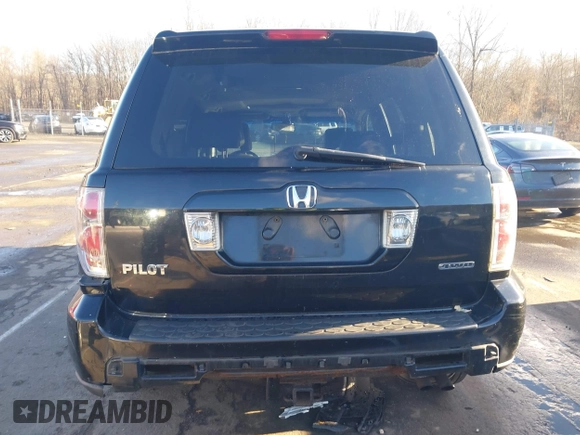 2008 Honda Pilot EX-L with VIN 5FNYF18558B039347, listed as a IAAI auction lot 41117582 with 226,465 mi miles. Bid and sale history available at carsss.com. Image 17.