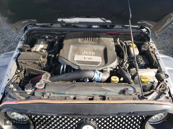 2018 Jeep Wrangler JK Unlimited Altitude with VIN 1C4BJWEGXJL936447, listed as a Copart auction lot 82546004 with 150,053 mi miles and Salvage Title. Bid and sale history available at carsss.com. Image 12.