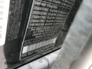 2017 Land Rover Range Rover HSE z VIN SALGS2FV9HA374192, wystawiony jako Copart lot #49655255 z przebiegiem 139 359 mil mil oraz Szkoda całkowita • Salvage title. Historia ofert i sprzedaży dostępna na DreamBid. Obrazek 13.
