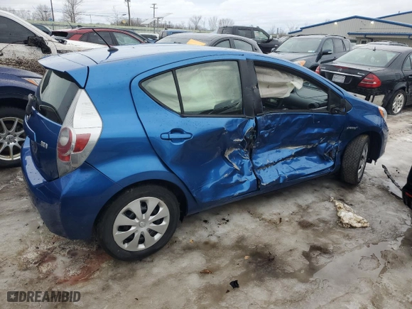 2014 Toyota Prius c One with VIN JTDKDTB30E1572791, listed as a Copart auction lot 47644655 with 100,669 mi miles and Salvage Title. Bid and sale history available at carsss.com. Image 3.
