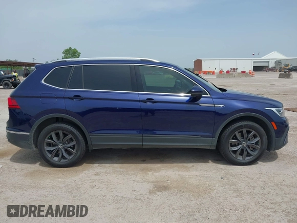 2022 Volkswagen Tiguan SE с VIN 3VV2B7AX2NM051870, выставлен на аукционе IAAI как лот 42250350 с пробегом 72 257 миль миль и . История ставок и продаж доступна на DreamBid. Изображение 13.