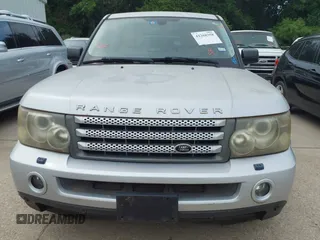 2008 Land Rover Range Rover Sport HSE z VIN SALSK25458A120952, wystawiony jako IAAI lot #42268358 z przebiegiem 215 001 mil mil oraz . Historia ofert i sprzedaży dostępna na DreamBid. Obrazek 6.