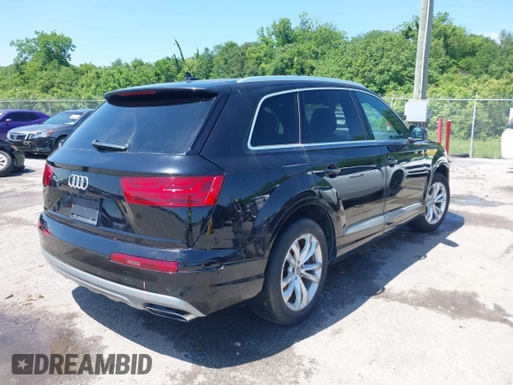 2019 Audi Q7 Premium Plus z VIN WA1LAAF75KD012980, wystawiony jako IAAI lot #42205106 z przebiegiem Nie podano mil oraz . Historia ofert i sprzedaży dostępna na DreamBid. Obrazek 4.