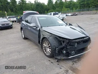 2019 Infiniti Q50 3.0t LUXE with VIN JN1EV7AR1KM559553, listed as a IAAI auction lot 40128019 with 62,272 mi miles. Bid and sale history available at carsss.com. Image 1.