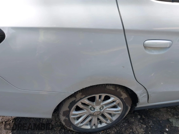 2023 Mitsubishi Mirage SE z VIN ML32FVFJ3PHF00899, wystawiony jako IAAI lot #42106066 z przebiegiem 35 720 mil mil oraz . Historia ofert i sprzedaży dostępna na DreamBid. Obrazek 6.