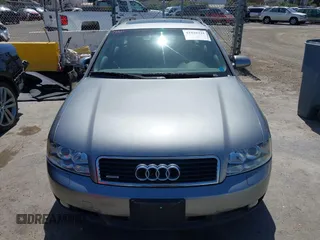 2002 Audi A4 1.8T with VIN WAUVC68E22A312850, listed as a IAAI auction lot 41925331 with 171,831 mi miles. Bid and sale history available at carsss.com. Image 6.