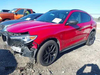 2019 Alfa Romeo Stelvio Ti Sport z VIN ZASPAKBN6K7C43720, wystawiony jako IAAI lot #41174120 z przebiegiem 55 446 mil mil oraz . Historia ofert i sprzedaży dostępna na DreamBid. Obrazek 20.