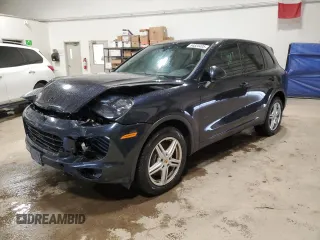 2016 Porsche Cayenne z VIN WP1AA2A2XGKA36630, wystawiony jako Copart lot #54820405 z przebiegiem 139 795 mil mil oraz Tytuł czysty. Historia ofert i sprzedaży dostępna na DreamBid. Obrazek 1.