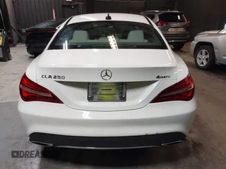 2018 Mercedes-Benz CLA 250 с VIN WDDSJ4GB0JN523159, выставлен на аукционе IAAI как лот 42055000 с пробегом 53 496 миль миль и . История ставок и продаж доступна на DreamBid. Изображение 16.