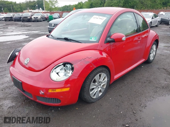 2010 Volkswagen Beetle with VIN 3VWPW3AG2AM030395, listed as a IAAI auction lot 42367992 with 93,052 mi miles and . Bid and sale history available at DreamBid. Image 6.