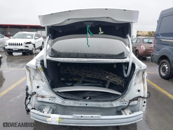 2018 Ford Fusion Titanium with VIN 3FA6P0D90JR247654, listed as a IAAI auction lot 41506643 with 100,907 mi miles. Bid and sale history available at carsss.com. Image 6.