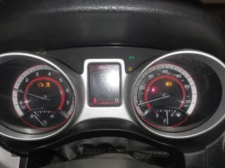 2018 Dodge Journey SE with VIN 3C4PDCAB5JT254022, listed as a IAAI auction lot 41624286 with 97,610 mi miles. Bid and sale history available at carsss.com. Image 7.