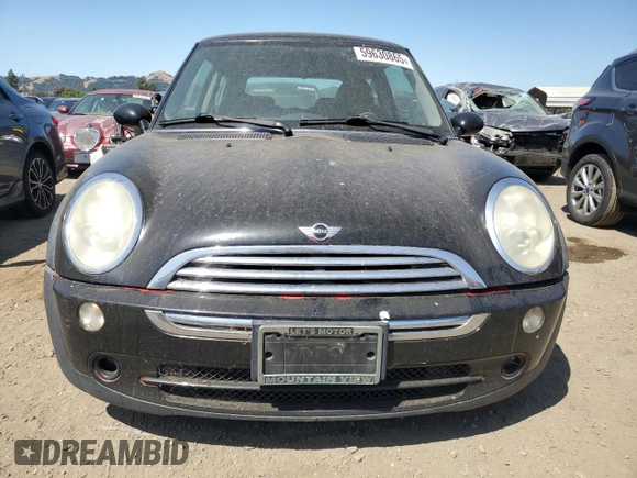 2006 MINI Hardtop with VIN WMWRC33596TK70842, listed as a Copart auction lot 59630865 with 150,866 mi miles and Clean title. Bid and sale history available at DreamBid. Image 5.