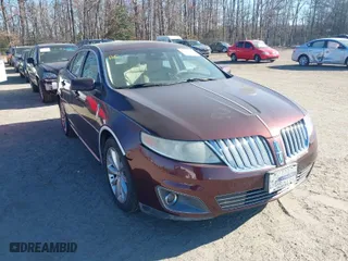 2009 Lincoln MKS with VIN 1LNHM94R19G611417, listed as a IAAI auction lot 41525775 with 198,077 mi miles. Bid and sale history available at carsss.com. Image 1.