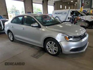 2011 Volkswagen Jetta TDI with VIN 3VWLL7AJ3BM078323, listed as a Copart auction lot 61812565 with 123,307 mi miles and Salvage title. Bid and sale history available at DreamBid. Image 4.