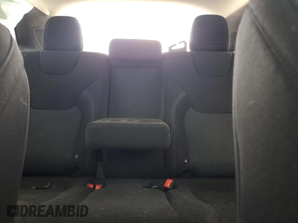 2019 Jeep Cherokee Latitude с VIN 1C4PJMCX2KD155611, выставлен на аукционе Copart как лот 63054855 с пробегом 92 820 миль миль и Списание • Salvage title. История ставок и продаж доступна на DreamBid. Изображение 10.
