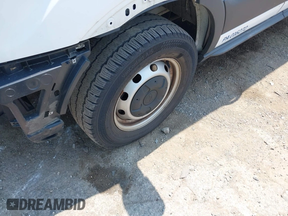 2017 Ford Transit с VIN 1FTYR2CM5HKB20007, выставлен на аукционе IAAI как лот 42571460 с пробегом 107 998 миль миль и . История ставок и продаж доступна на DreamBid. Изображение 12.