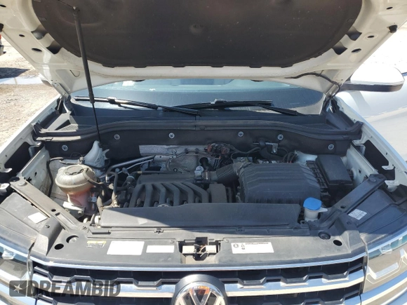 2019 Volkswagen Atlas SE with VIN 1V2WR2CA7KC598569, listed as a Copart auction lot 52291815 with 92,778 mi miles and Salvage title. Bid and sale history available at DreamBid. Image 14.