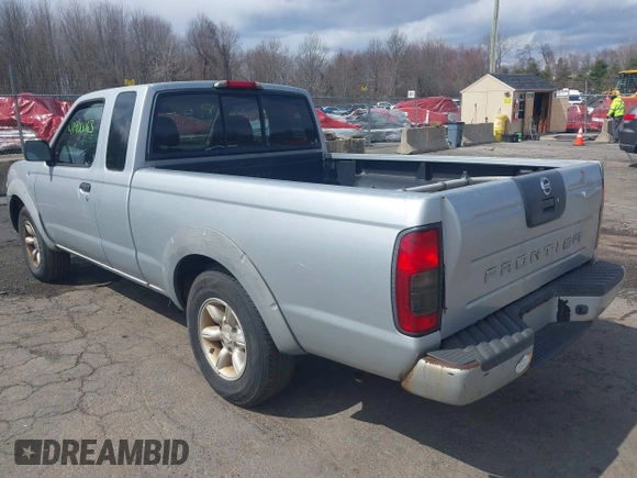 2002 Nissan Frontier XE с VIN 1N6DD26S52C328104, выставлен на аукционе IAAI как лот 41900063 с пробегом 199 436 миль миль и . История ставок и продаж доступна на DreamBid. Изображение 3.
