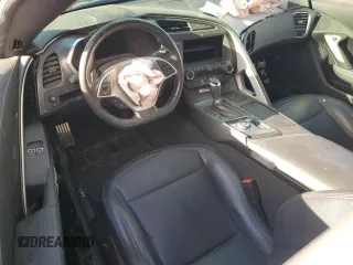 2019 Chevrolet Corvette Grand Sport 1LT z VIN 1G1YW2D78K5119210, wystawiony jako Copart lot #81775314 z przebiegiem Nie podano mil oraz Szkoda całkowita • Salvage title. Historia ofert i sprzedaży dostępna na DreamBid. Obrazek 10.