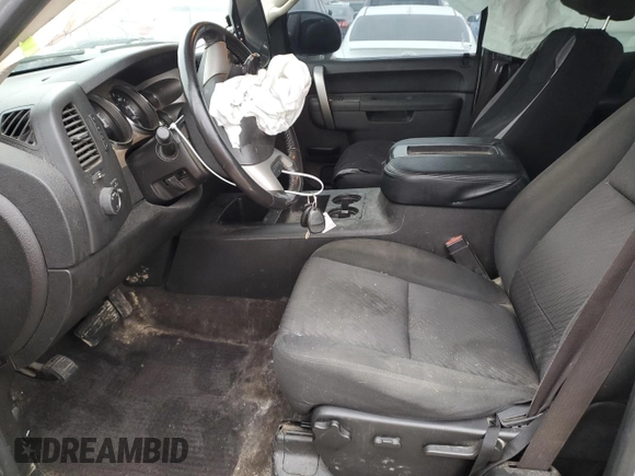 2013 GMC Sierra 1500 SLE with VIN 1GTR2VE71DZ298841, listed as a Copart auction lot 44570435 with 176,518 mi miles and Clean Title. Bid and sale history available at DreamBid. Image 7.