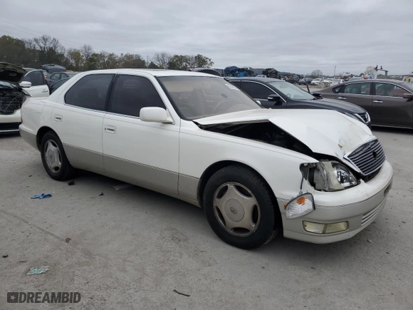 1998 Lexus LS 400 Luxury Sdn with VIN JT8BH28F5W0130899, listed as a Copart auction lot 80589624 with 264,056 mi miles and Clean Title. Bid and sale history available at carsss.com. Image 4.