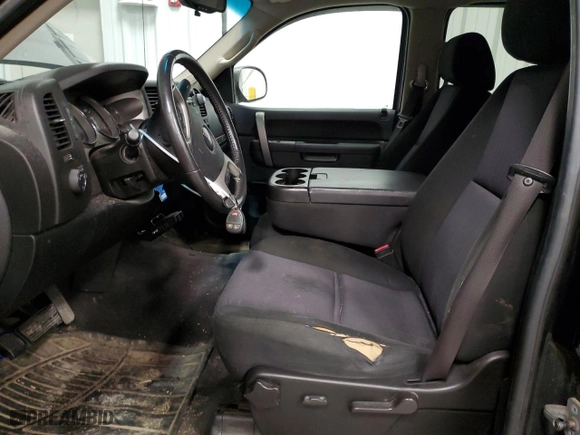 2010 GMC Sierra 1500 SLE with VIN 3GTRKVE37AG249653, listed as a Copart auction lot 47997655 with 139,815 mi miles and Clean Title. Bid and sale history available at carsss.com. Image 7.