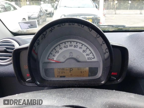 2014 Smart fortwo Pure with VIN WMEEJ3BA8EK747384, listed as a IAAI auction lot 41979651 with 29,586 mi miles and . Bid and sale history available at DreamBid. Image 7.