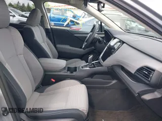 2025 Subaru Outback Premium с VIN 4S4BTAFC3S3227431, выставлен на аукционе IAAI как лот 42219943 с пробегом 2 375 миль миль и . История ставок и продаж доступна на DreamBid. Изображение 5.