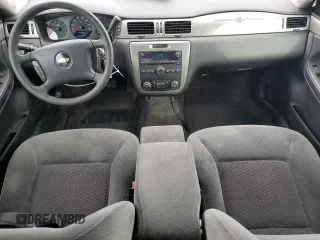 2010 Chevrolet Impala Police Police z VIN 2G1WD5EM0A1254331, wystawiony jako Copart lot #44952165 z przebiegiem 124 155 mil mil oraz Czysty tytuł • Clean title. Historia ofert i sprzedaży dostępna na DreamBid. Obrazek 8.