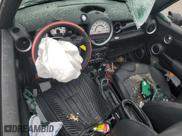 2014 MINI Convertible S с VIN WMWZP3C5XET706231, выставлен на аукционе Copart как лот 55610615 с пробегом 70 416 миль миль и Списание • Salvage title. История ставок и продаж доступна на DreamBid. Изображение 8.