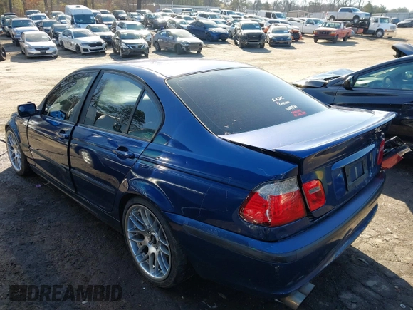 2003 BMW 3 Series 325i with VIN WBAEV33403KL61113, listed as a IAAI auction lot 41775831 with 199,126 mi miles and . Bid and sale history available at DreamBid. Image 3.