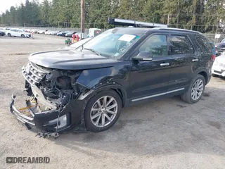 2016 Ford Explorer Limited with VIN 1FM5K8F86GGC09137, listed as a IAAI auction lot 41752934 with 81,770 mi miles. Bid and sale history available at carsss.com. Image 17.