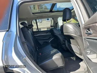 2024 Jeep Grand Cherokee with VIN 1C4RJYB6XR8958047, listed as a Copart auction lot 48482685 with 28,497 mi miles and Clean title. Bid and sale history available at DreamBid. Image 5.