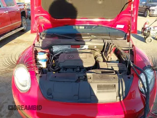2015 Volkswagen Beetle Fleet Edition with VIN 3VWF17AT9FM627923, listed as a IAAI auction lot 41814791 with 94,647 mi miles and . Bid and sale history available at DreamBid. Image 10.