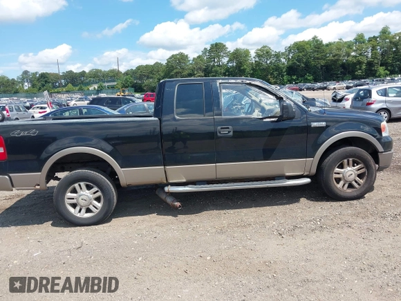 2004 Ford F-150 XLT z VIN 1FTPX14504NB38703, wystawiony jako IAAI lot #42680250 z przebiegiem 135 335 mil mil oraz . Historia ofert i sprzedaży dostępna na DreamBid. Obrazek 13.